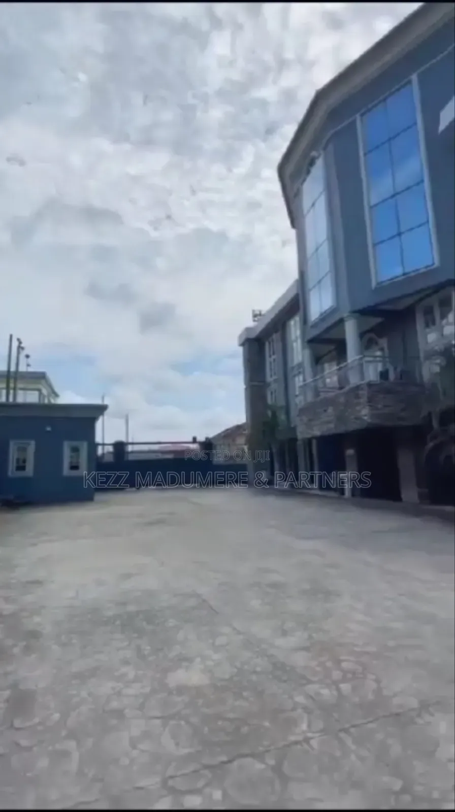 For Sale: 31 Rooms Hotel , Gra ,Ph in Port-Harcourt