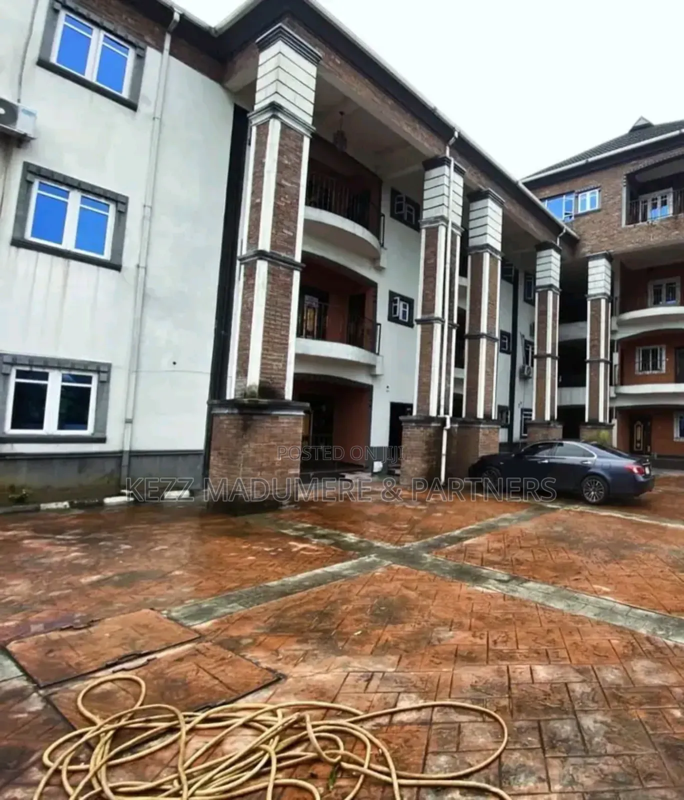 13bdrm Block of Flats in Shell Cooperative, Port-Harcourt for sale in Port-Harcourt
