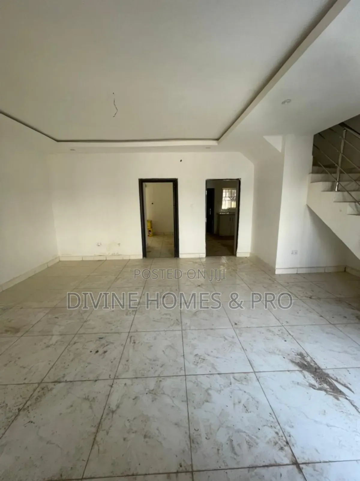 4bdrm Duplex in Life Camp for sale in Life Camp