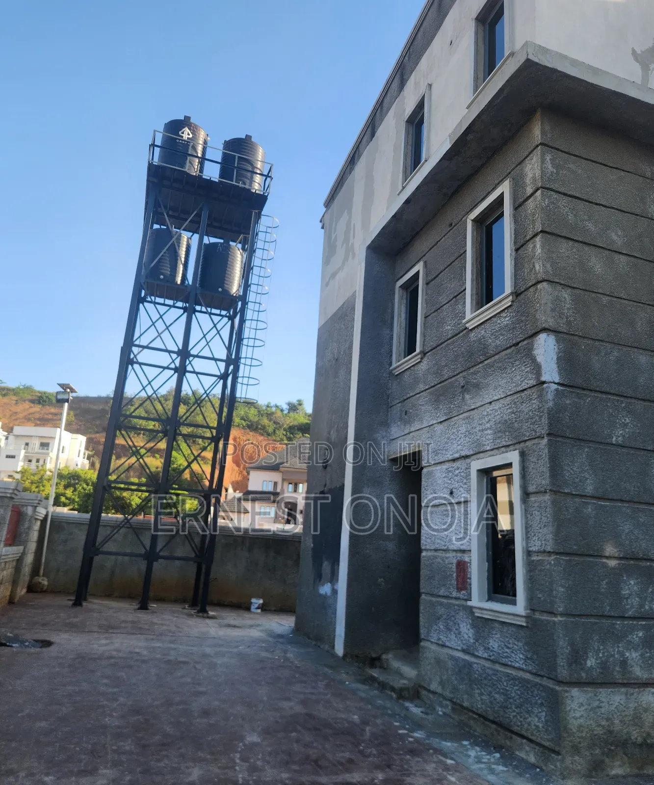 5bdrm Townhouse/Terrace in Gusape, Guzape District for Sale in Guzape District