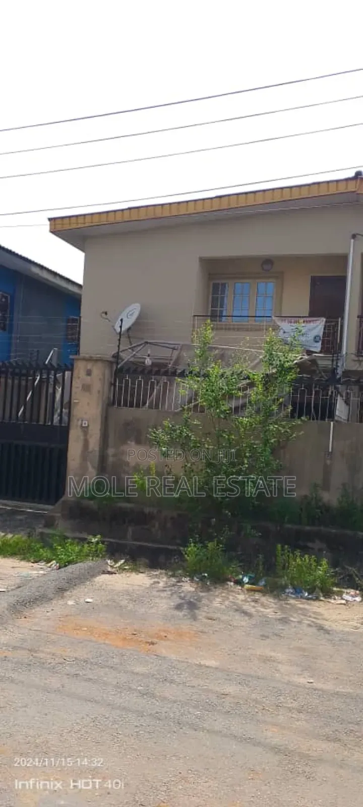Block of Flats at Iseyin Mowe Almost New in Age Mowo