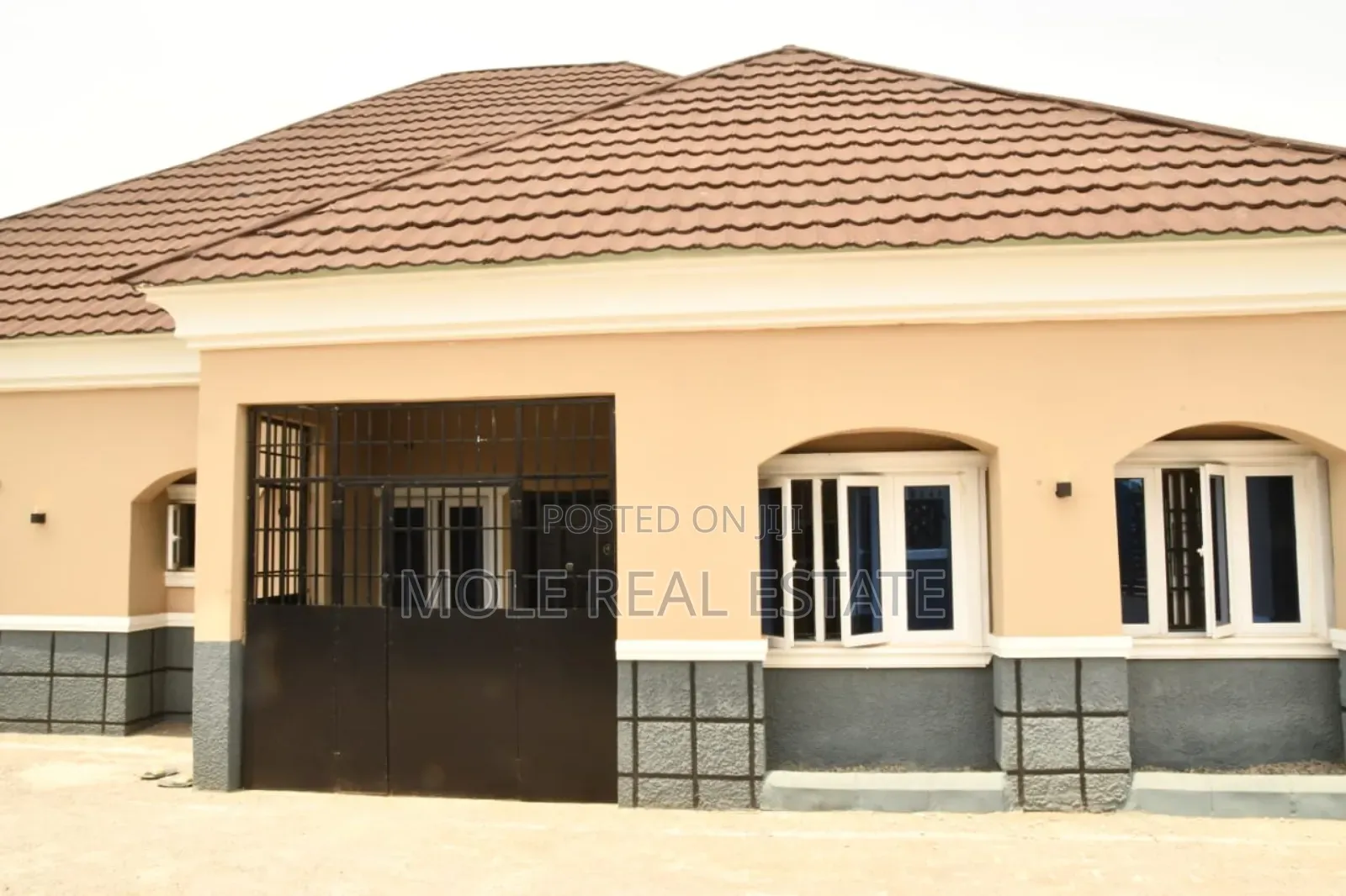 4 Bed Bungalow at Iyewo Estate by Akenson Iguando in Akesan