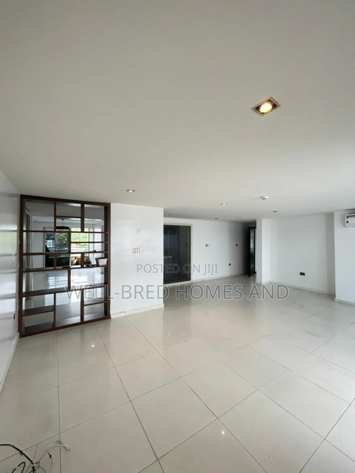 3bdrm Apartment in Estate Lekki Phase 1 for rent in Lekki Phase 1
