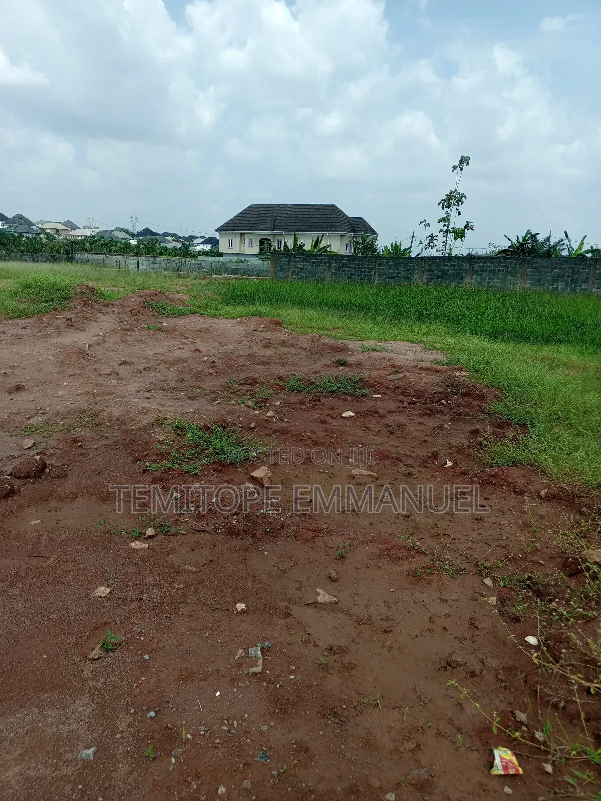 Nice Per Plot Land on the Road Suitable for Residential in Iseri Olofin