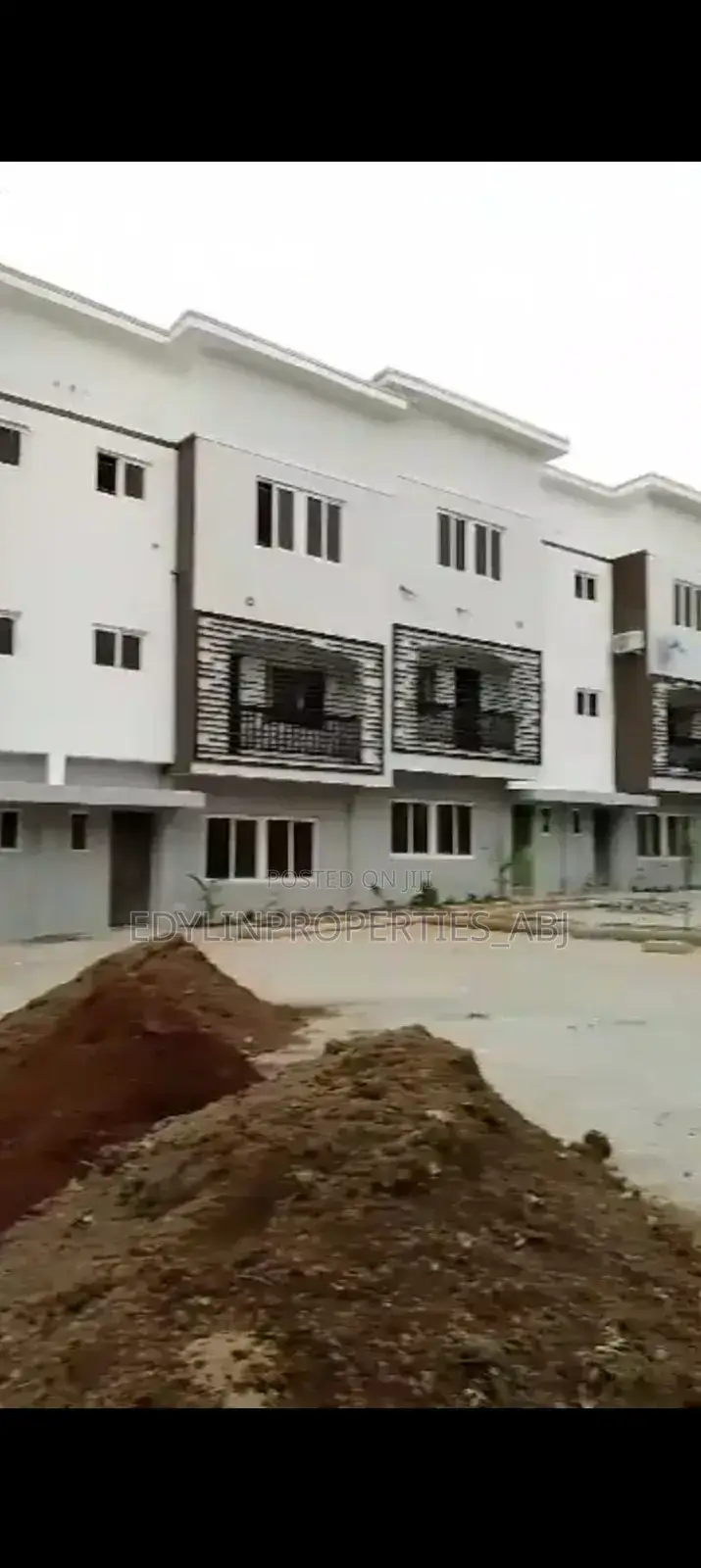 4bdrm Duplex in Durumi for sale in Durumi