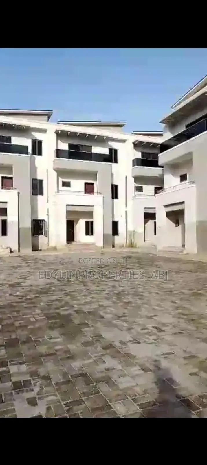 5bdrm Duplex in Durumi for sale in Durumi