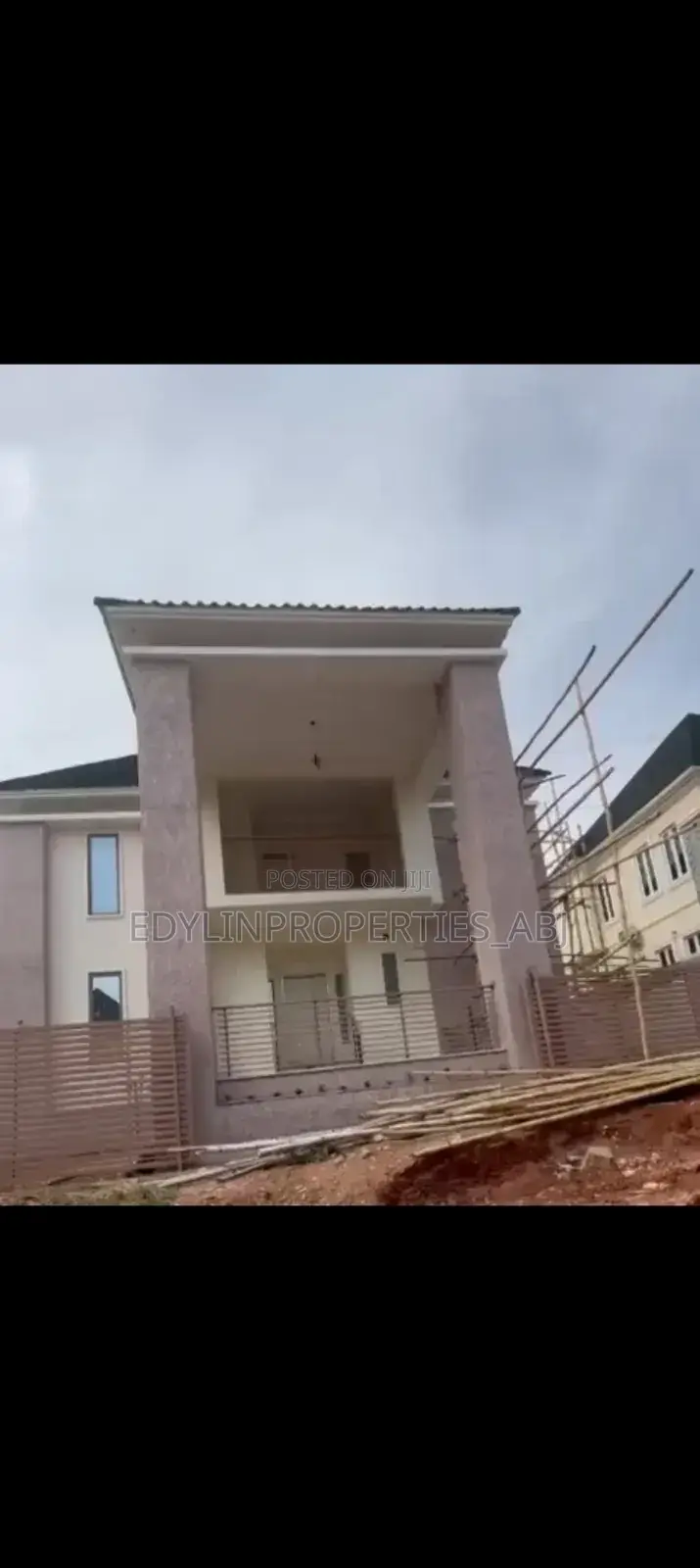 5bdrm Duplex in Katampe Extension for sale in Katampe Extension