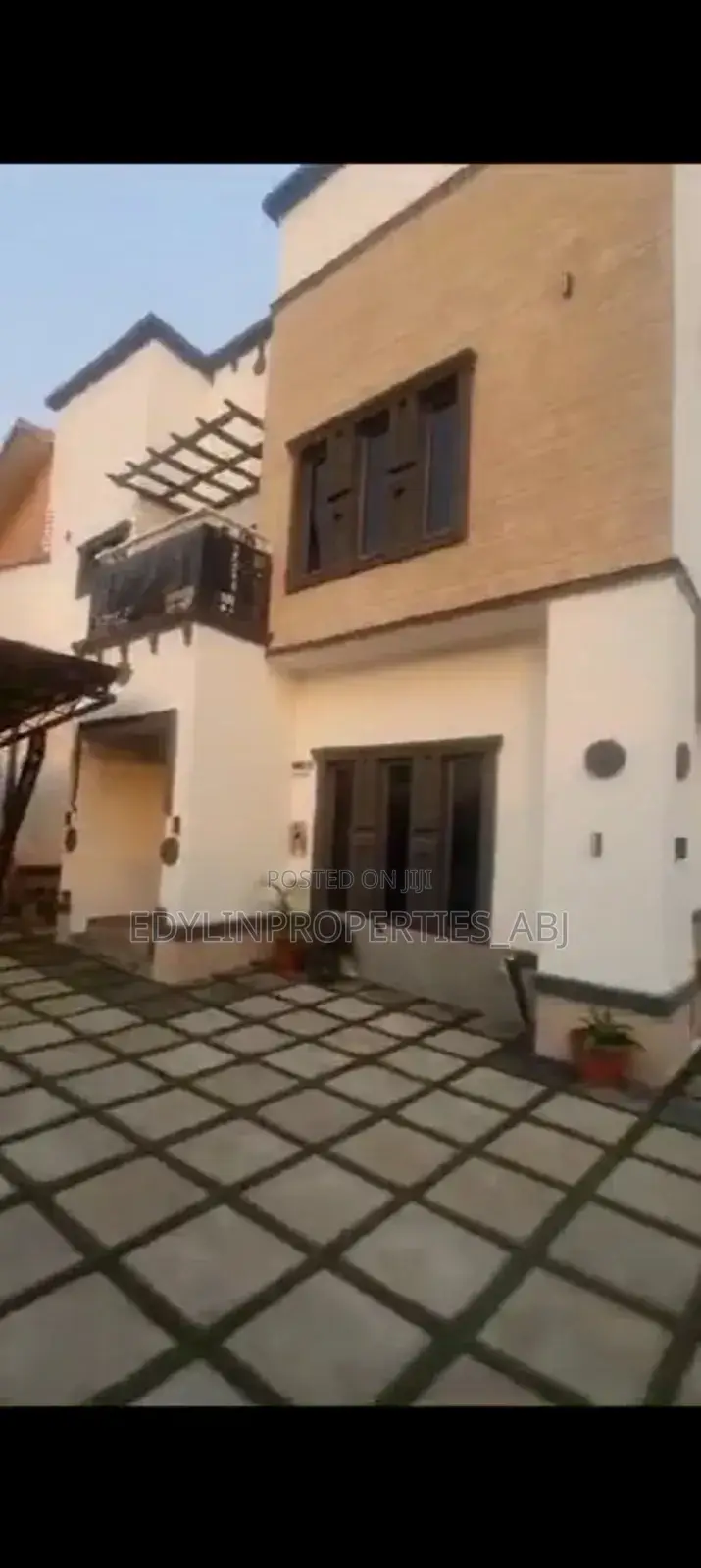 Furnished 4bdrm Duplex in Gwarinpa for sale in Gwarinpa