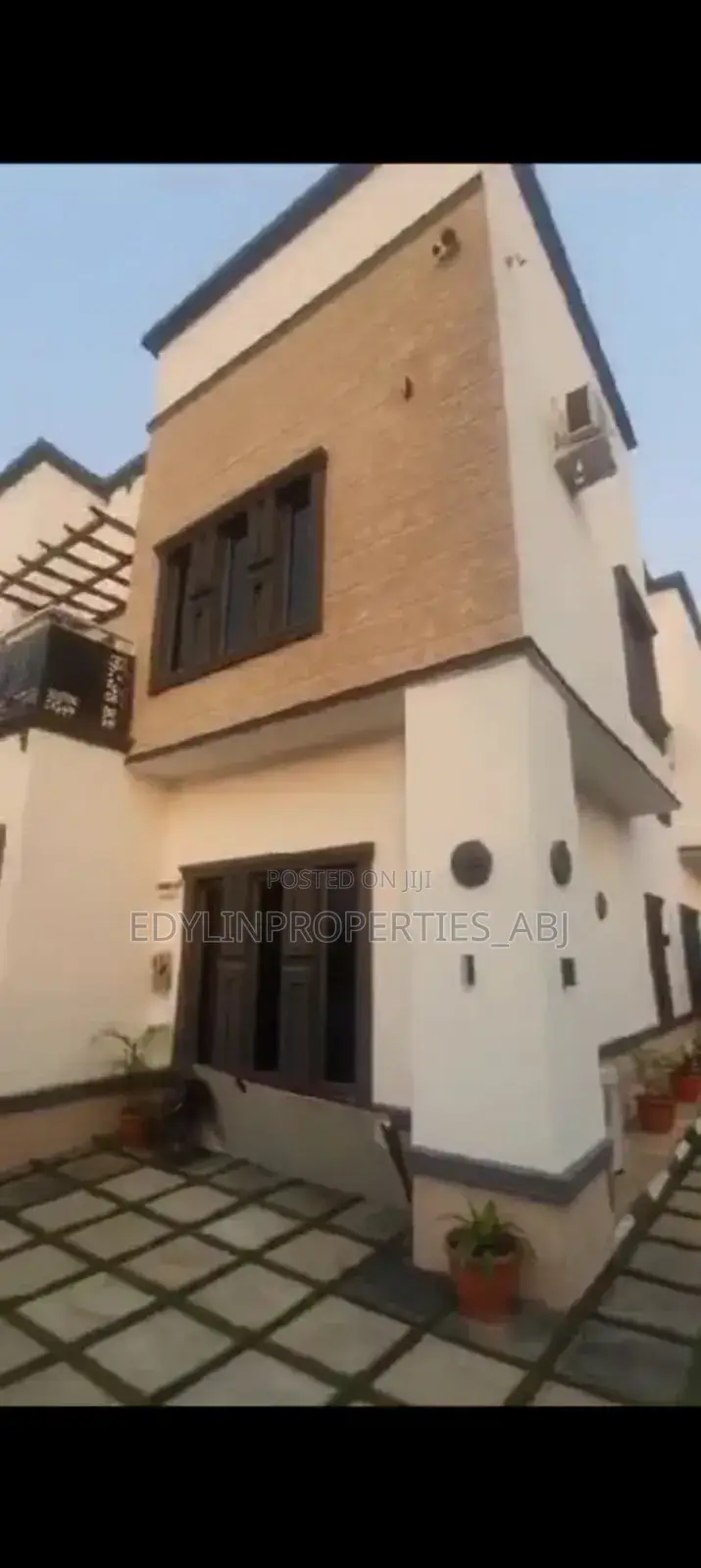 Furnished 4bdrm Duplex in Gwarinpa for sale in Gwarinpa