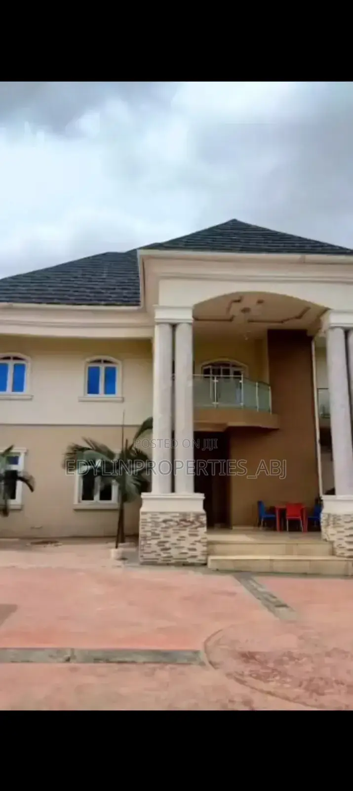 5bdrm Duplex in Inside An Estate, FHA for sale in FHA