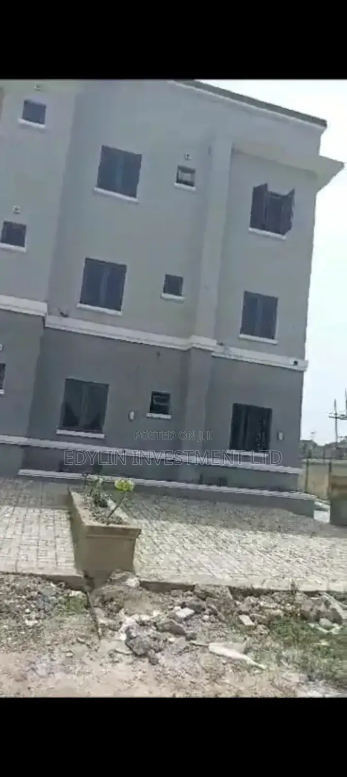 3bdrm Duplex in Gaduwa for sale in Gaduwa