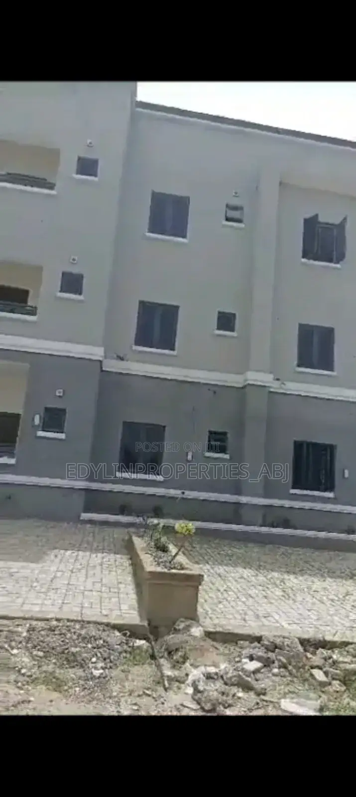 3bdrm Duplex in Gaduwa for sale in Gaduwa