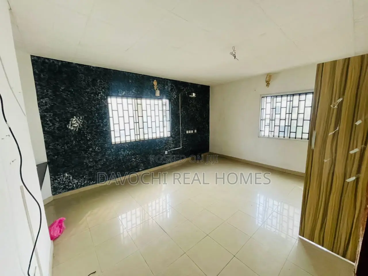 Furnished 3bdrm Apartment in Ikota for rent in Ikota