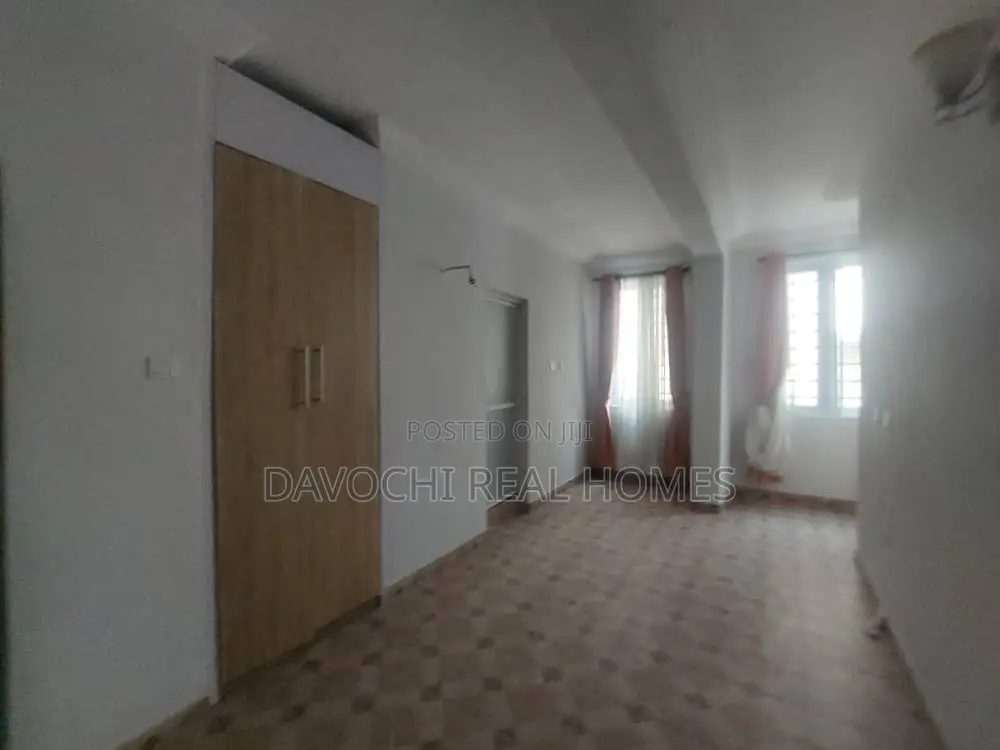 Furnished 5bdrm House in Lekki Expressway for rent in Lekki Expressway