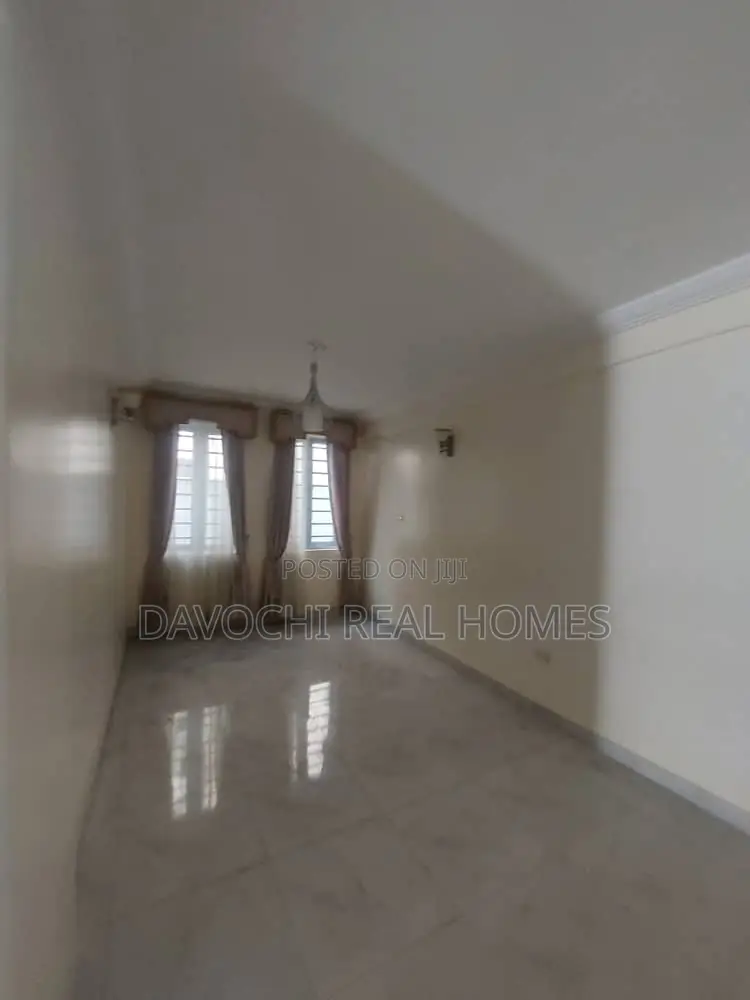 Furnished 5bdrm House in Lekki Expressway for rent in Lekki Expressway