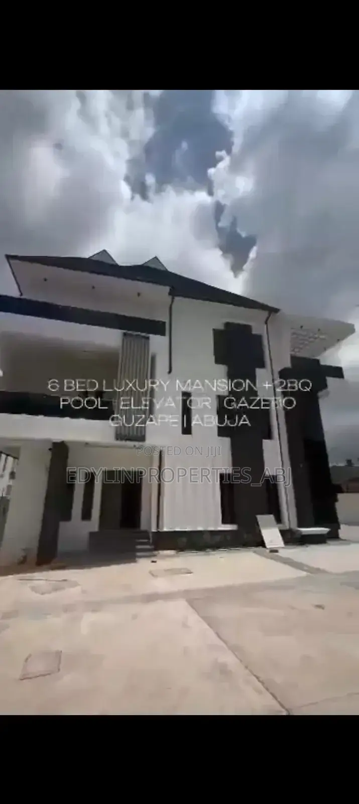 5bdrm Duplex in Inside An Estate, Guzape District for sale in Guzape District