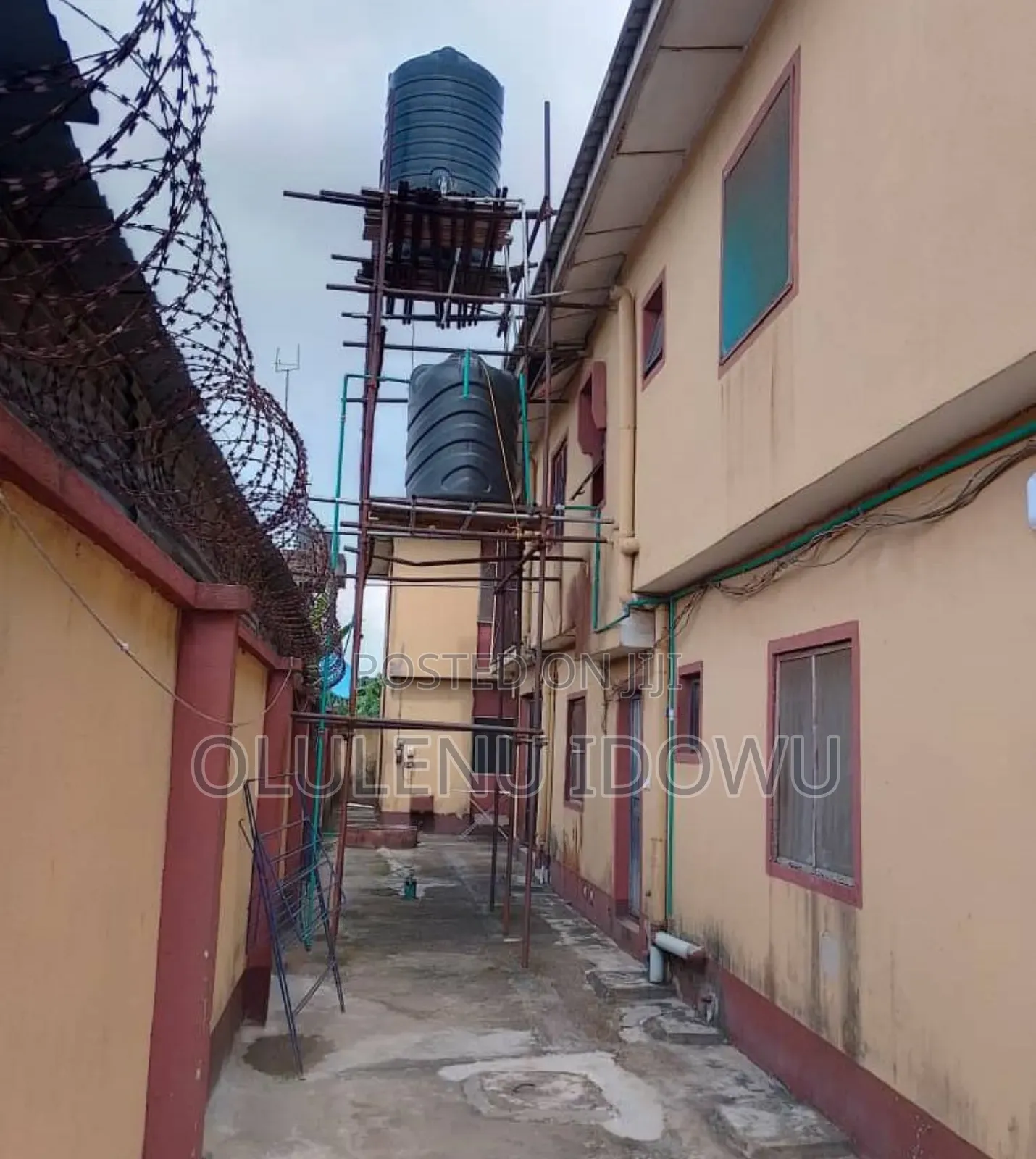 Furnished 3bdrm Block of Flats in Alimosho for sale in Alimosho