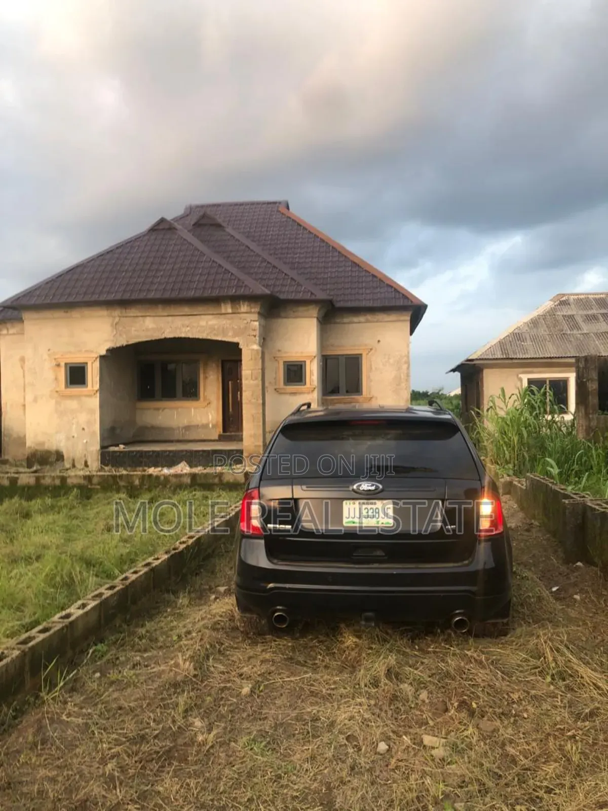 4 Bed New Fullu Detached Magboro in Obafemi-Owode