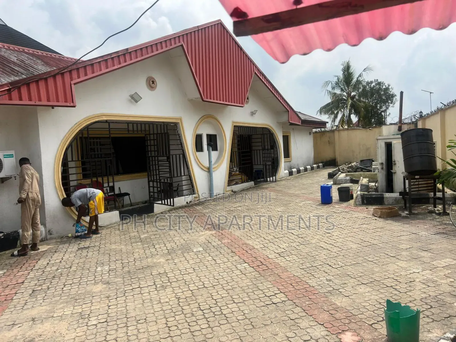 2bdrm Block of Flats in Obio-Akpor for sale in Obio-Akpor