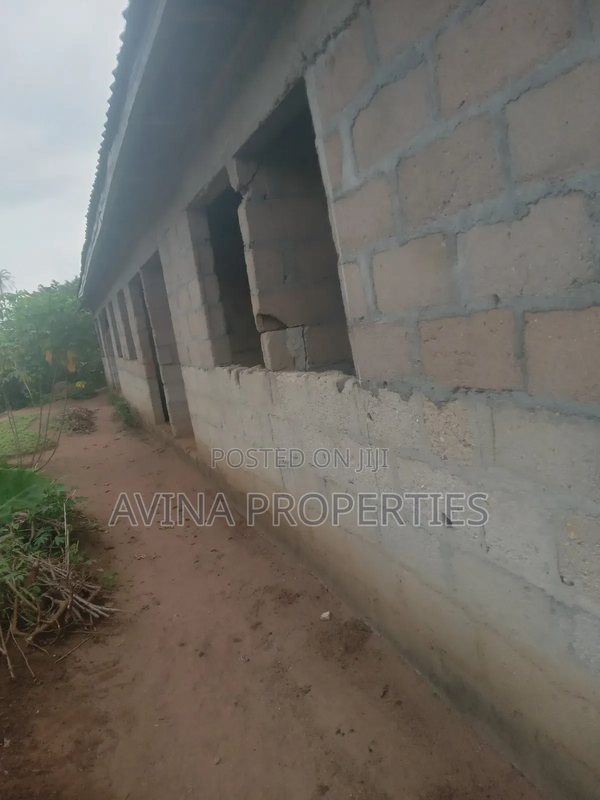 7 Unit of Self-Contained With Extra Plot for Sale in Owerri