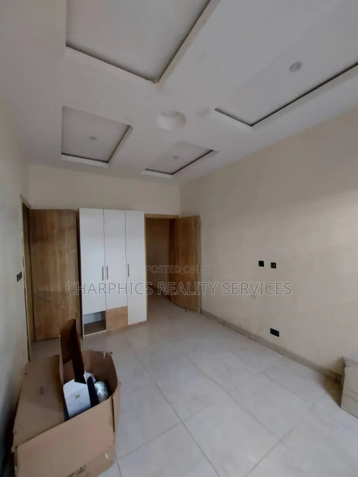 5bdrm Duplex in GRA Phase 2 Shangisha for sale in GRA Phase 2 Shangisha