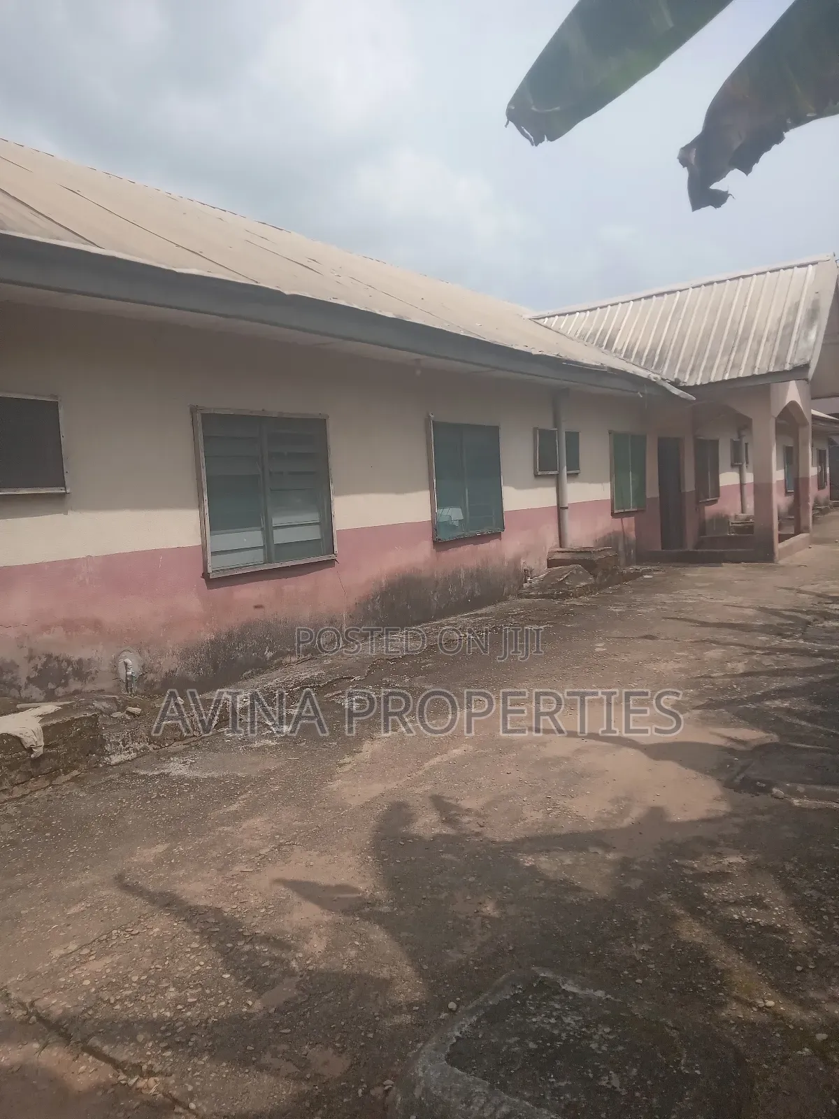 16 Rooms Self-Contained on 2 Plots of Lands in Owerri in Owerri