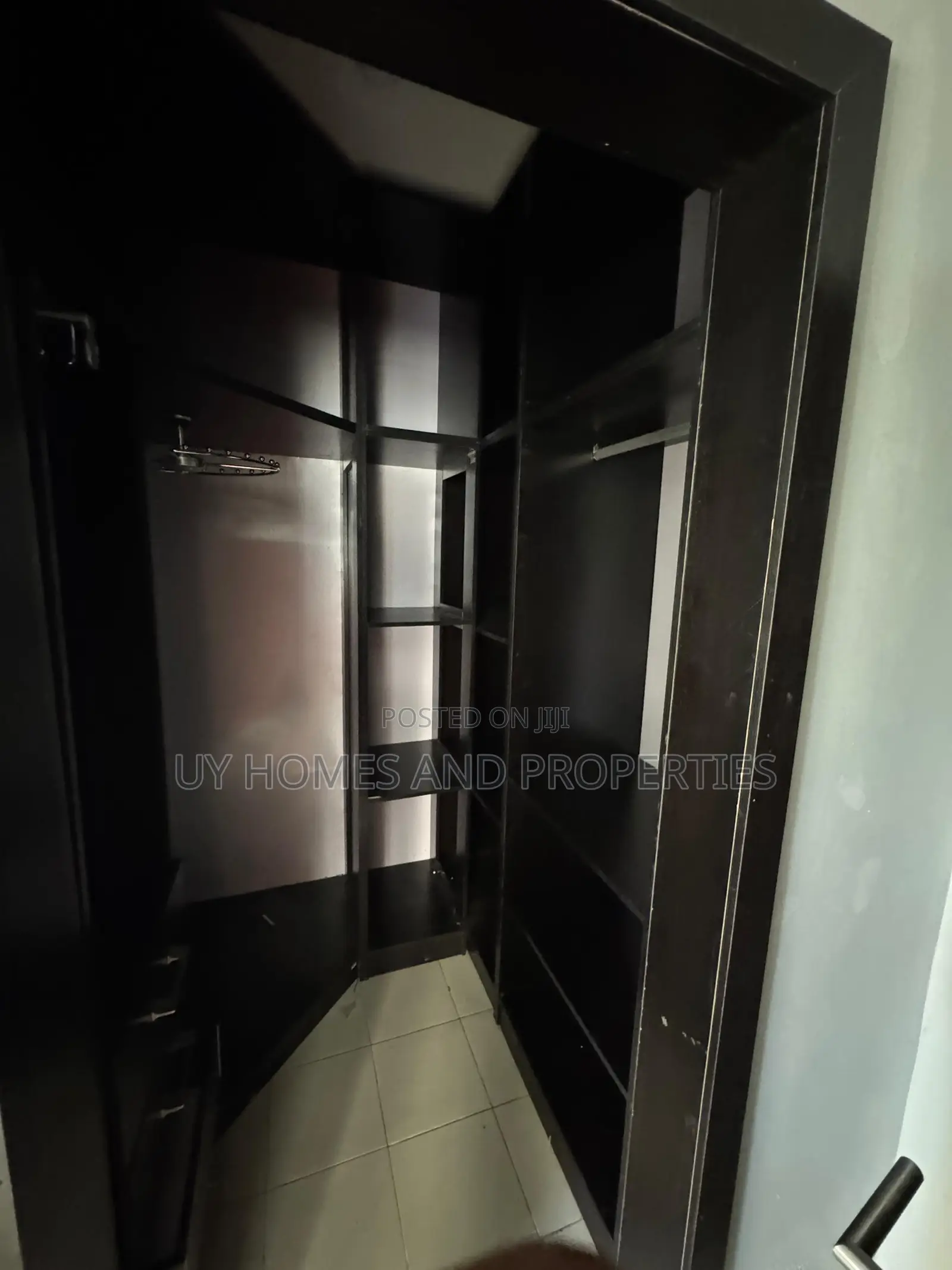 3bdrm Block of Flats in Rivtaf Golf Estate, Port-Harcourt for sale in Port-Harcourt