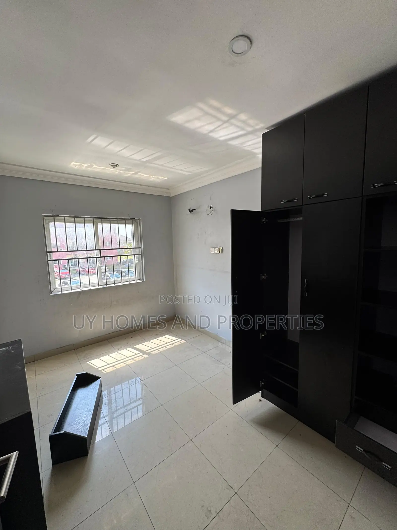 3bdrm Block of Flats in Rivtaf Golf Estate, Port-Harcourt for sale in Port-Harcourt