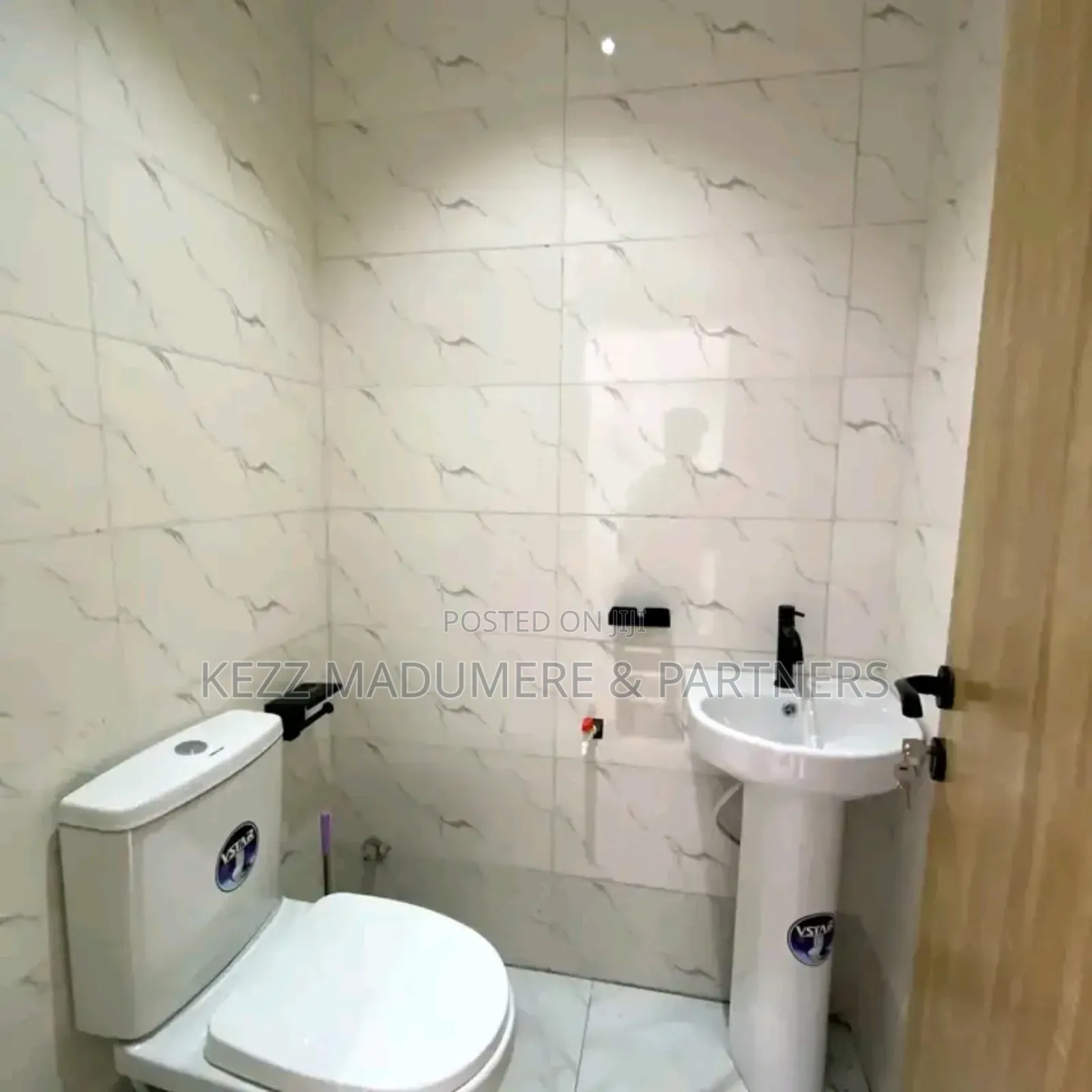4bdrm Bungalow in Omachi Estate , for sale in Port-Harcourt