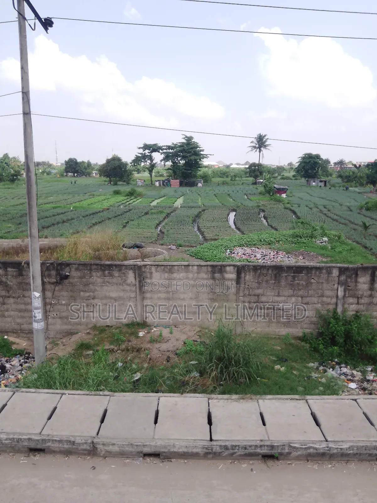 40 Acres of Land With Certificate of Occupancy (C of O) in Okokomaiko