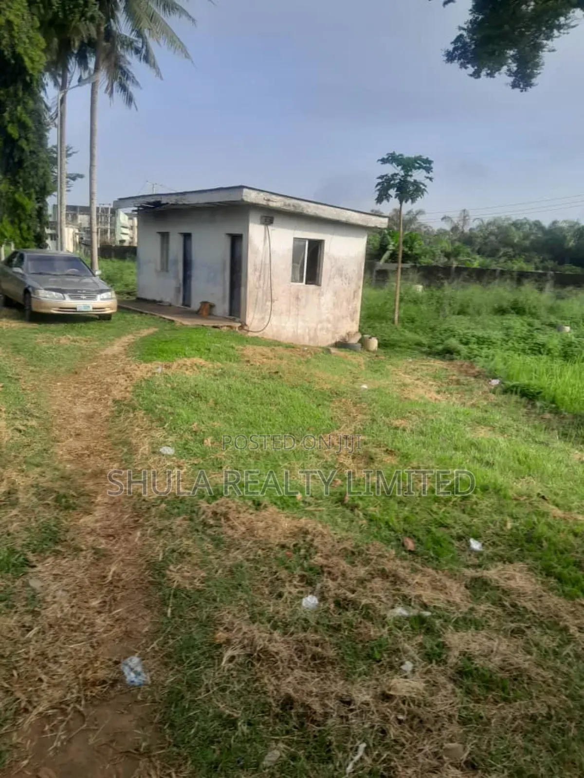36 Acres of Land Massive Warehouse. Title: C of O in Agbara-Igbesan