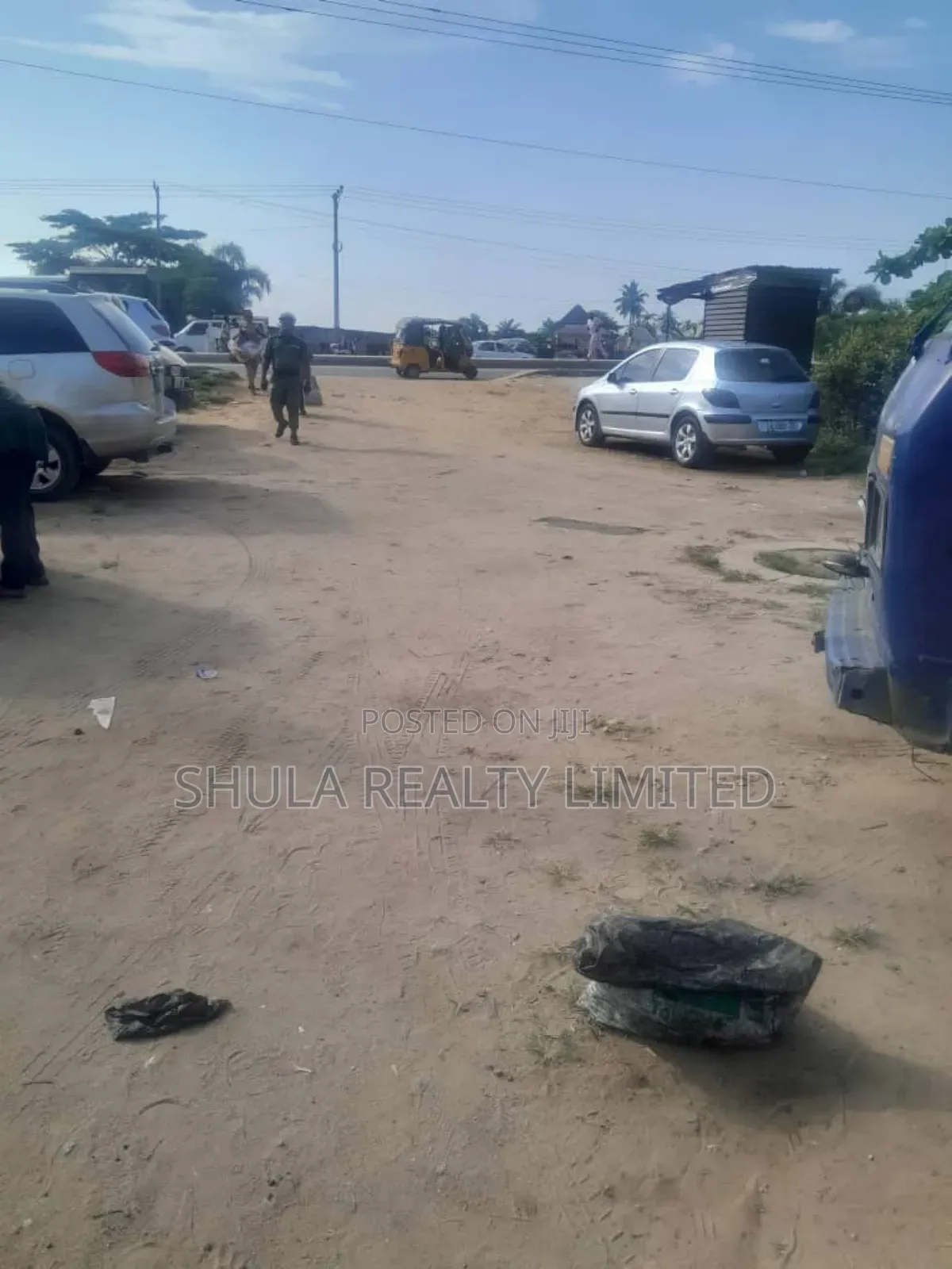 36 Acres of Land Massive Warehouse. Title: C of O in Agbara-Igbesan