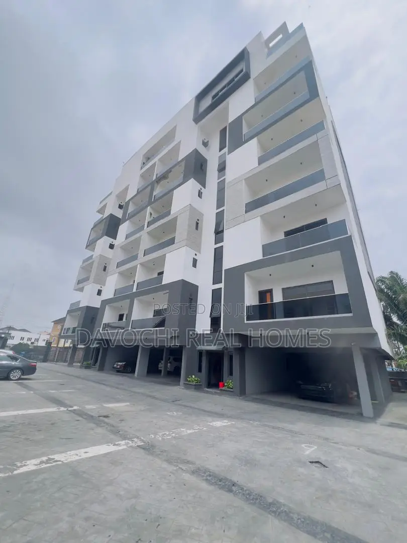 Furnished 4bdrm Maisonette in Parkview Estate for sale in Parkview Estate