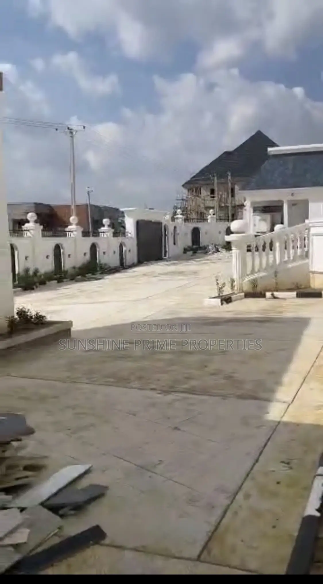 Furnished 6bdrm Mansion in Guzape for sale in Guzape District