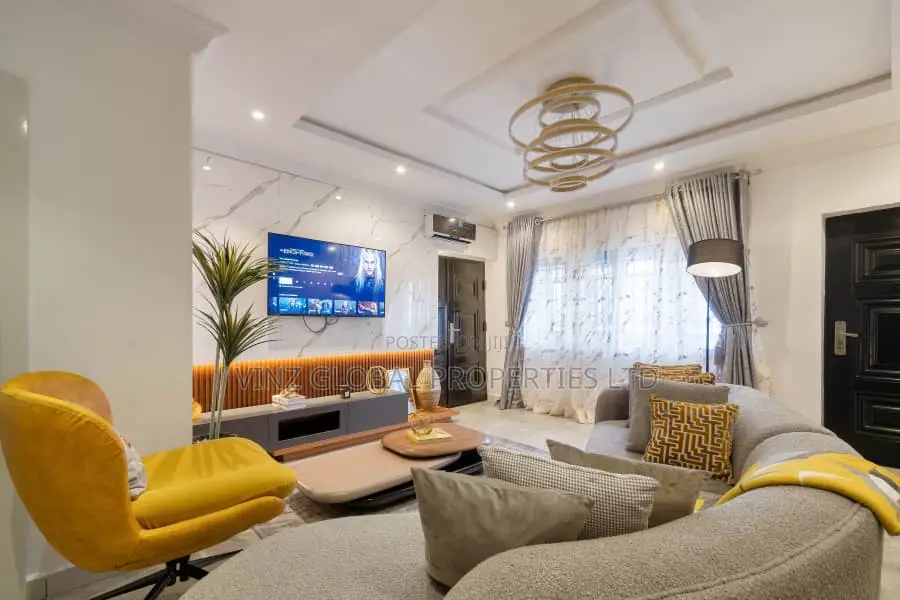 Luxury 2 Bedroom Apartment With Swimming Pool, Gym Snooker in Lekki
