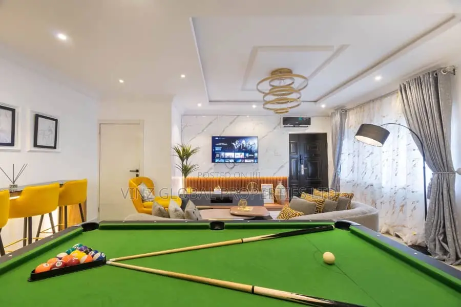 Luxury 2 Bedroom Apartment With Swimming Pool, Gym Snooker in Lekki