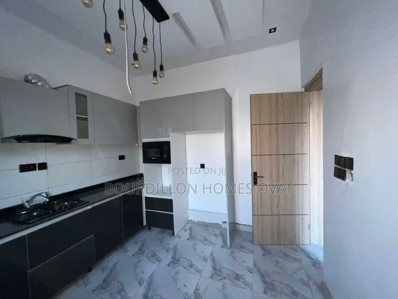 2bdrm Apartment in Ikate for sale in Ikate