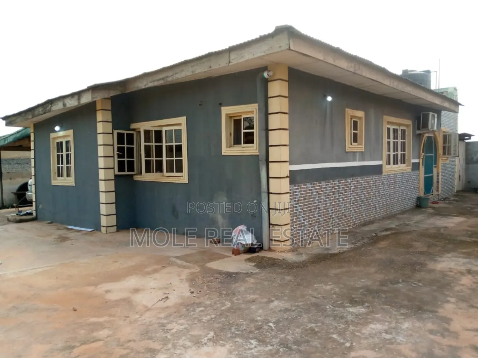 WAEC Approved School 4 Sale Iyana Ipaja in Iyana Ipaja