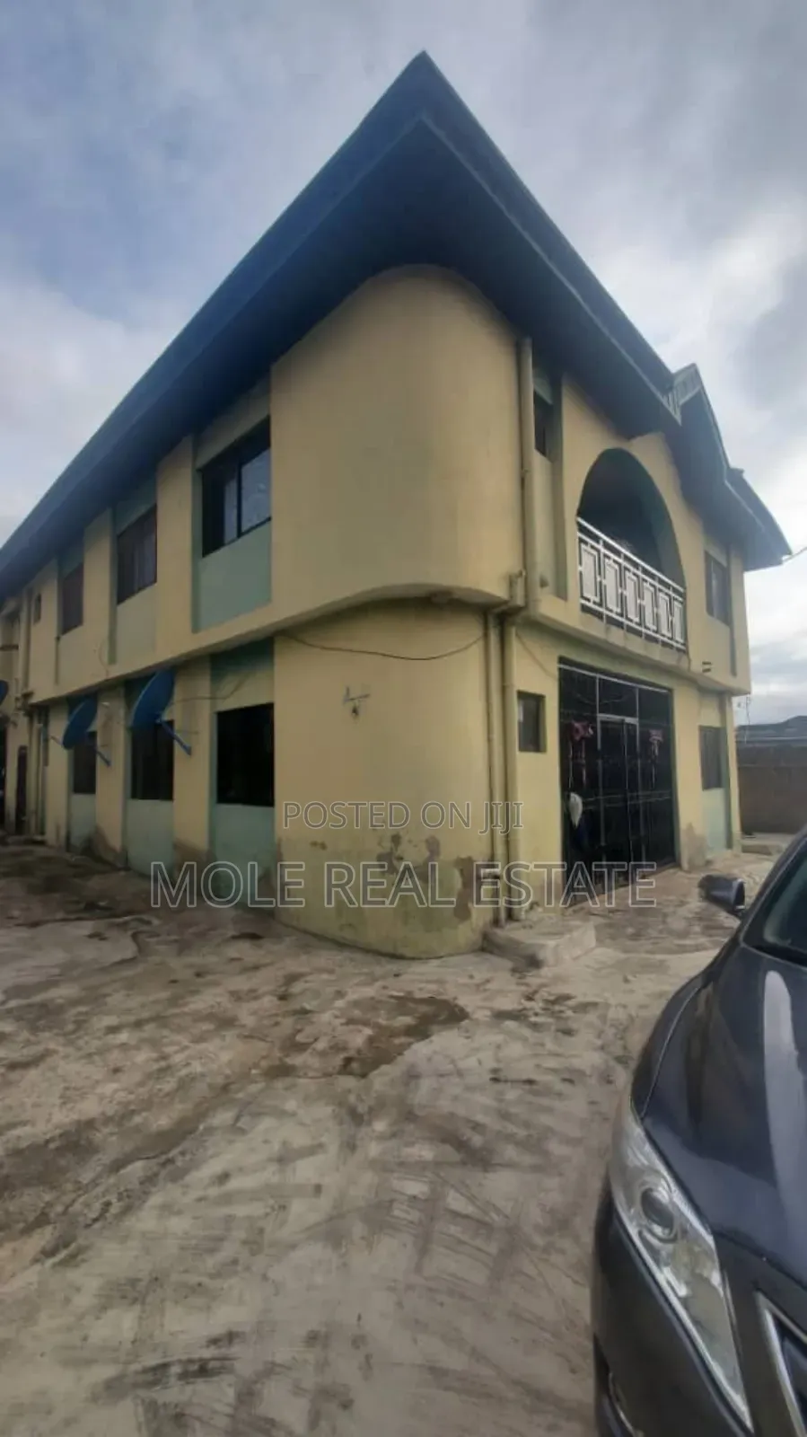 6 Solid Flats 4 Sale Aboru Iyana Ipaja in Iyana Ipaja