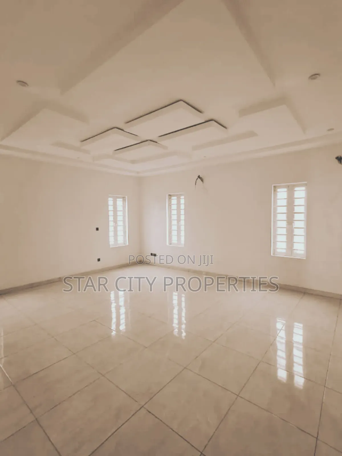 5bdrm Duplex in Magodo Phase 2 for sale in GRA Phase 2 Shangisha