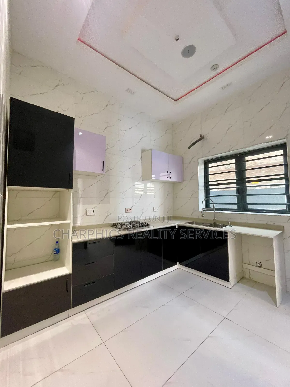 3bdrm Duplex in Lekki for sale in Lekki