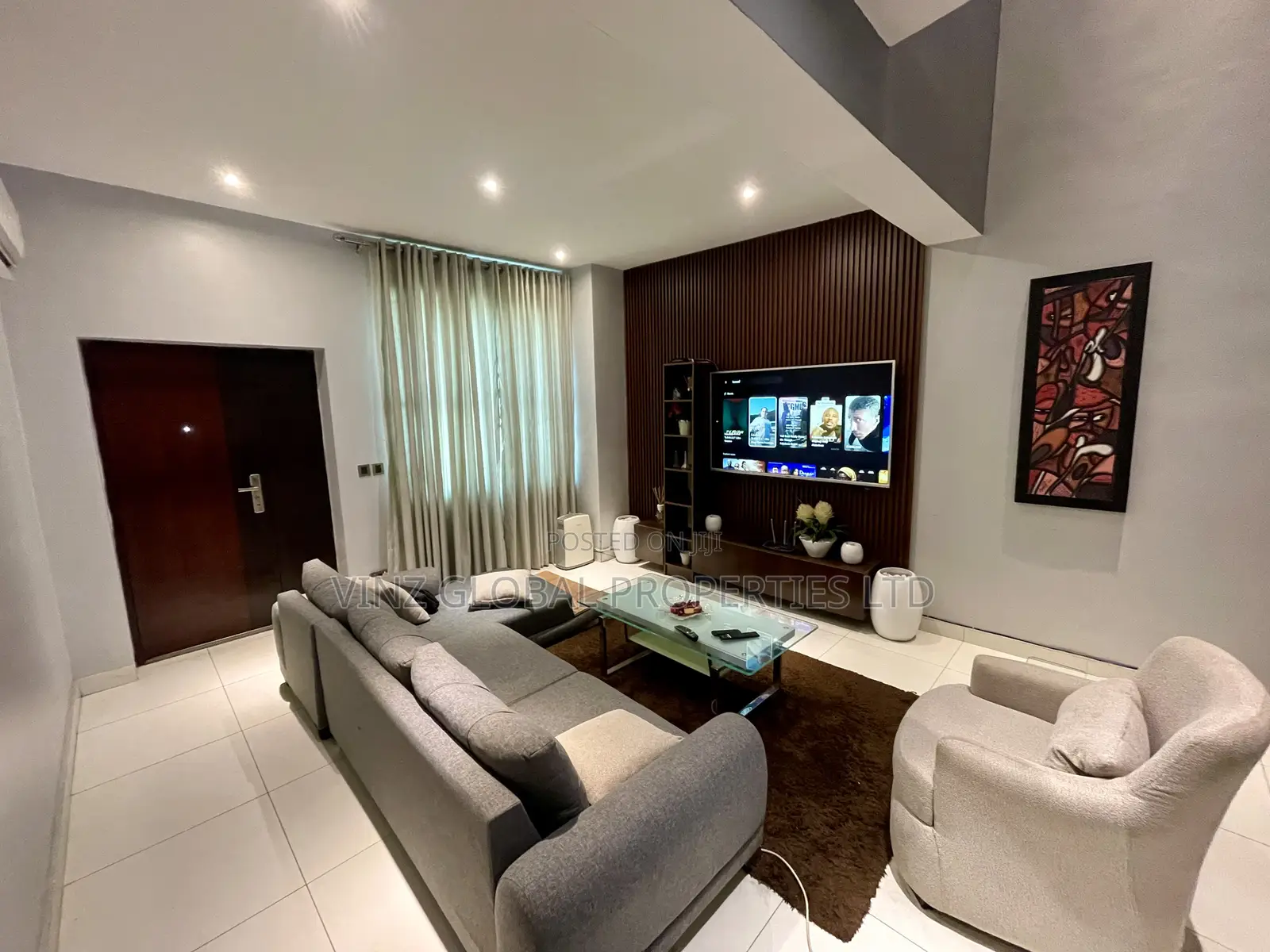 Luxury 2 Bedroom Duplex With Tennis , Basketball Swimming in Lekki