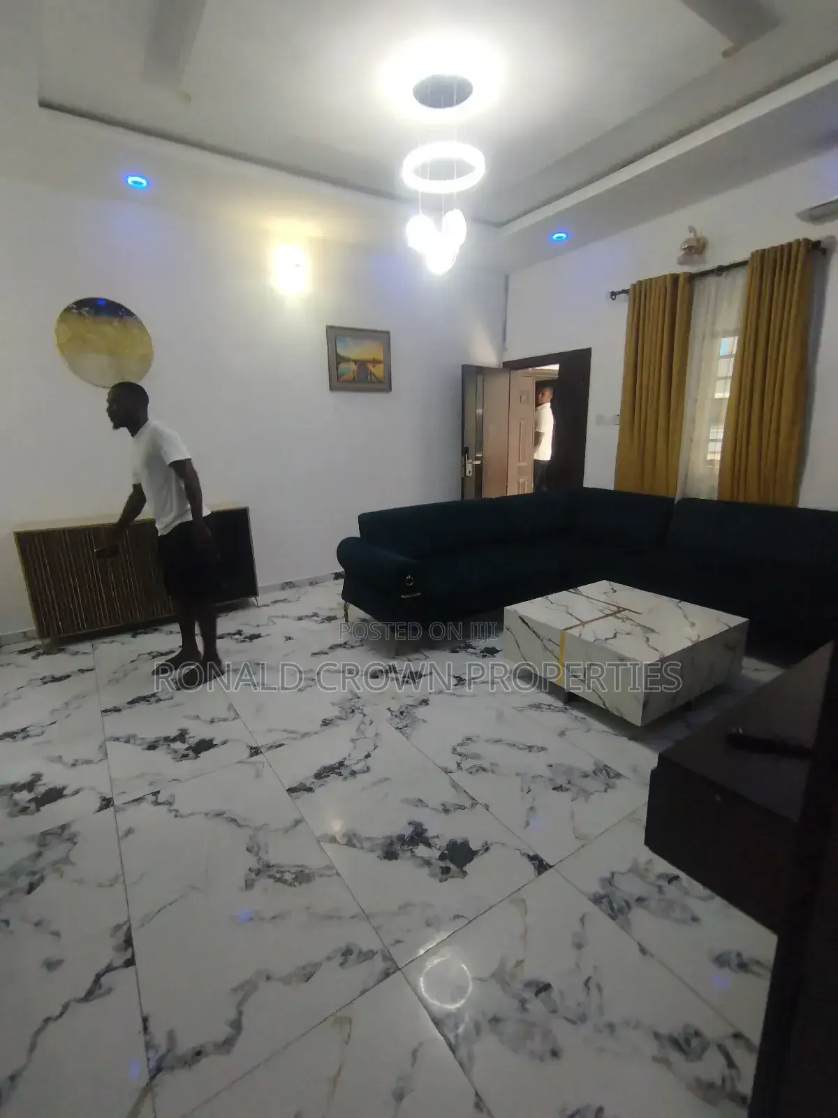 Luxury 3 Bedroom Short Let Apartment in Ago Palace