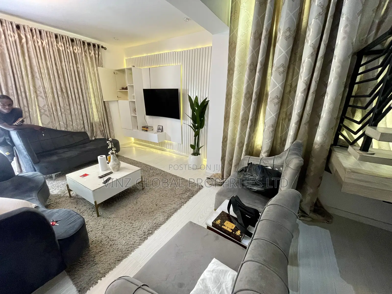 Luxury 2 Bedroom Duplex Swimming Pool, Tennis, Basketball in Lekki