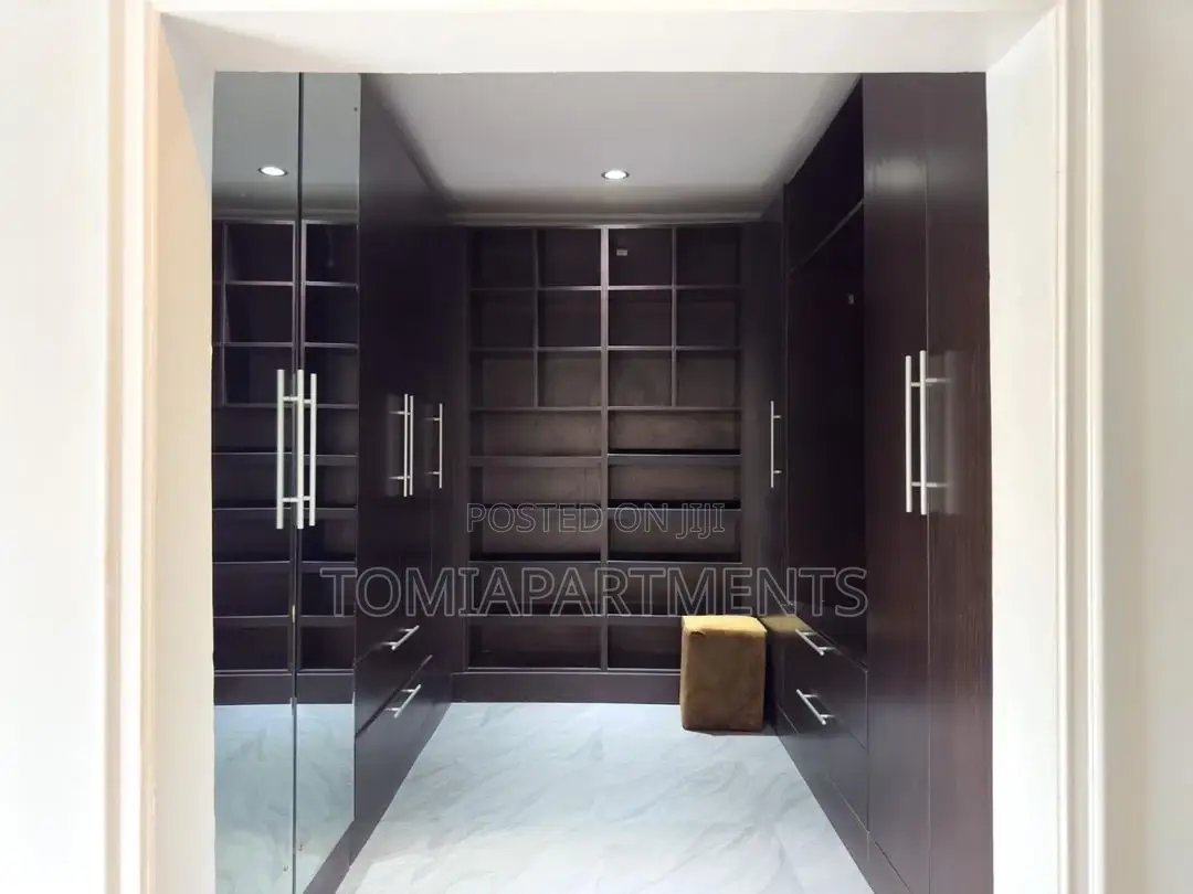 Spacious 3 Bedroom Duplex Shortlet With Snooker in Lekki in Lekki