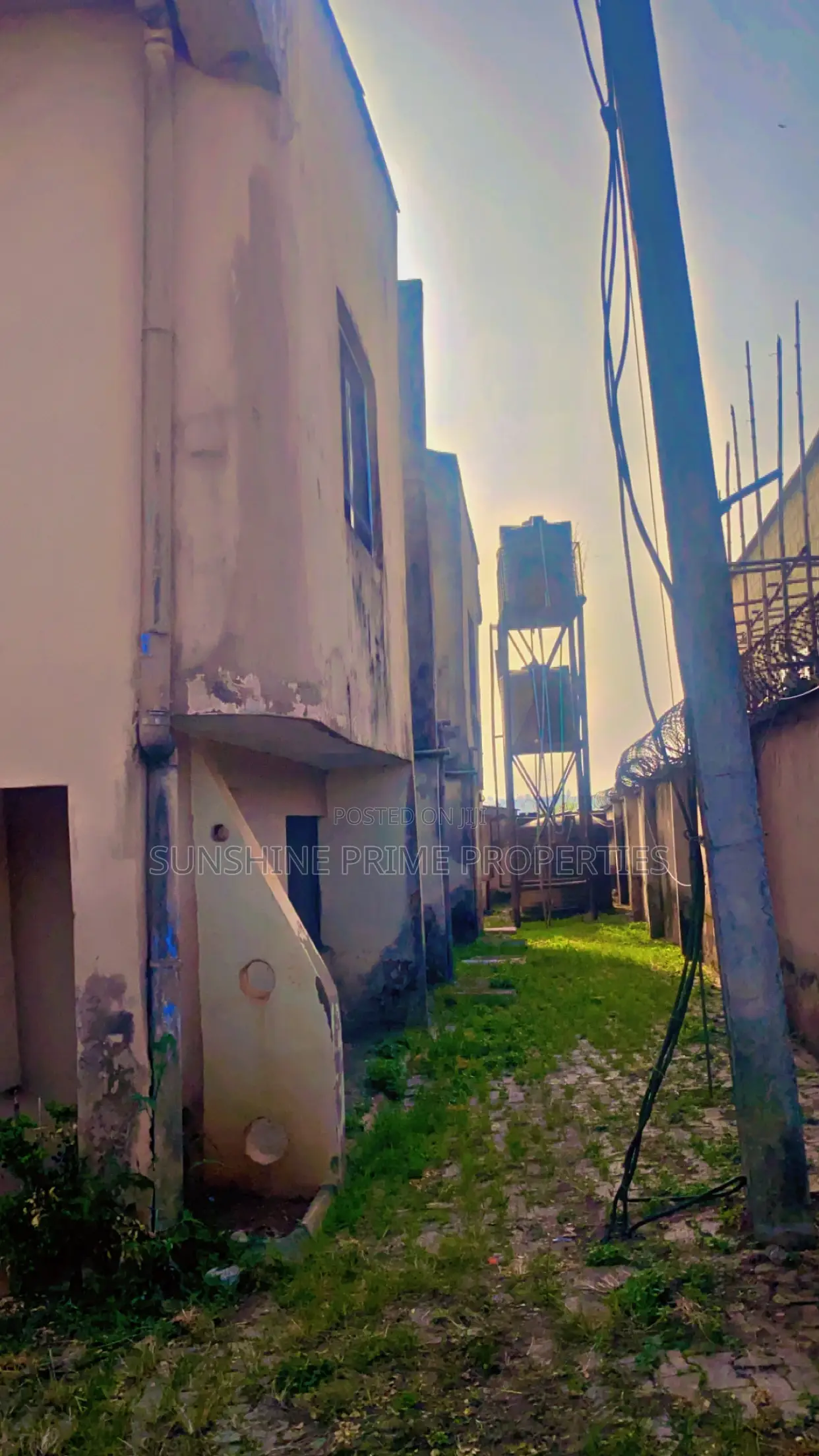 4bdrm Block of Flats in Aule G R A First, Akure for sale in Akure