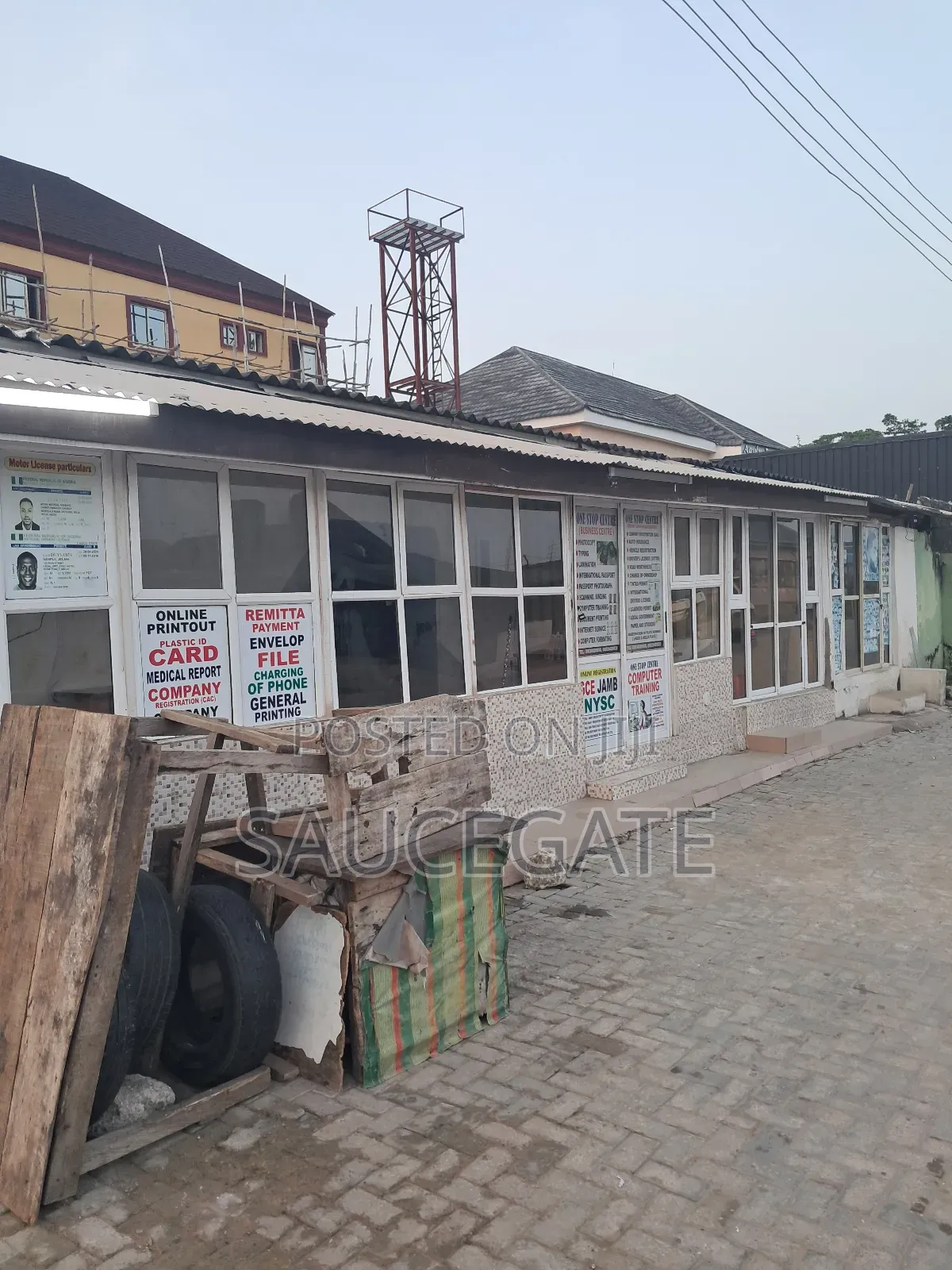 2bdrm Bungalow in Satellite Town for sale in Satellite Town