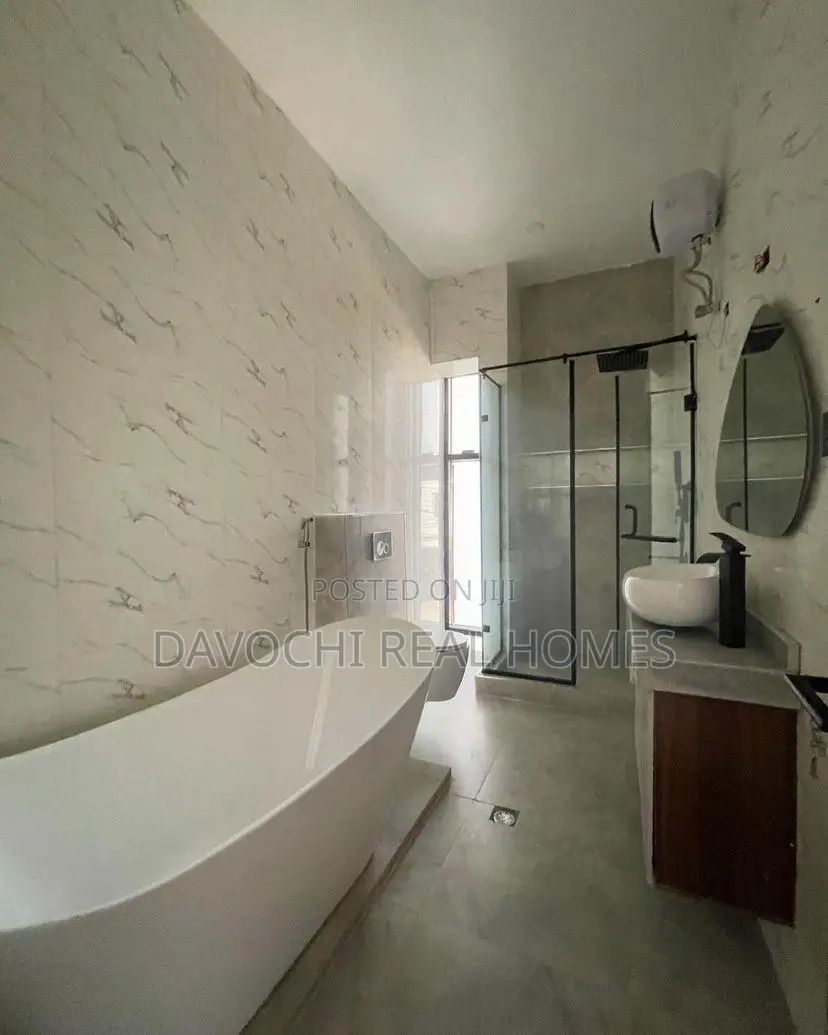 Furnished 4bdrm Duplex in Ikota for rent in Ikota