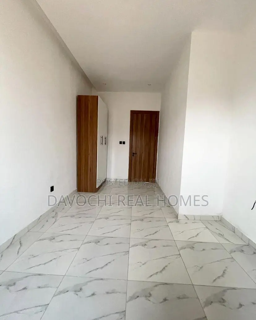 Furnished 4bdrm Duplex in Ikota for rent in Ikota