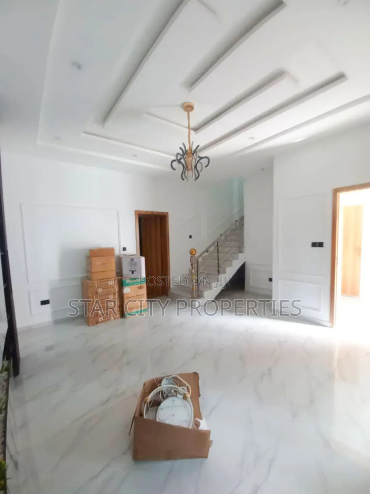 5bdrm Duplex in Omole Phase 2 for sale in Omole Phase 2